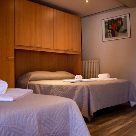 Hotel Trattoria Due Citroni Casalgrasso Zewnętrze zdjęcie