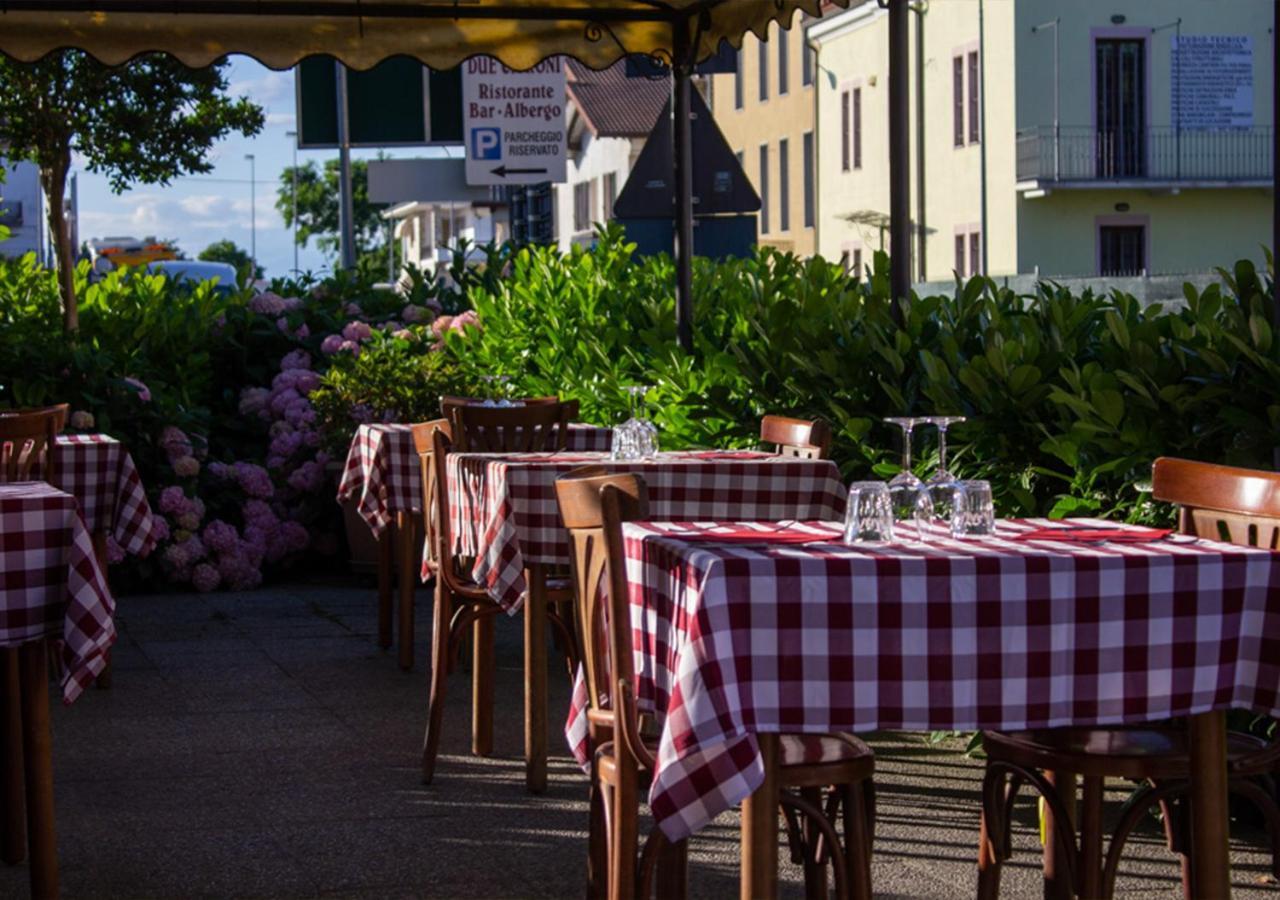 Hotel Trattoria Due Citroni Casalgrasso Zewnętrze zdjęcie