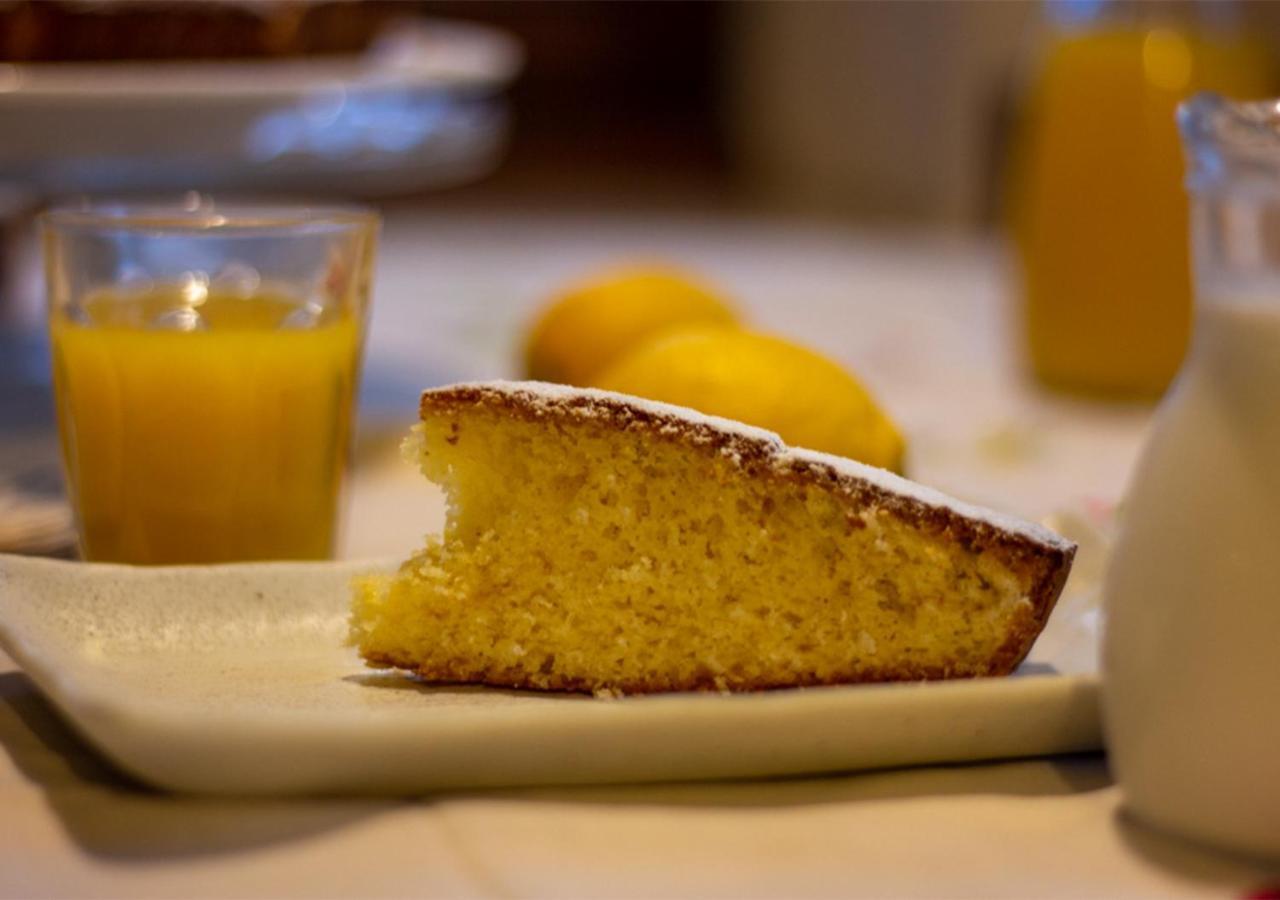 Hotel Trattoria Due Citroni Casalgrasso Zewnętrze zdjęcie