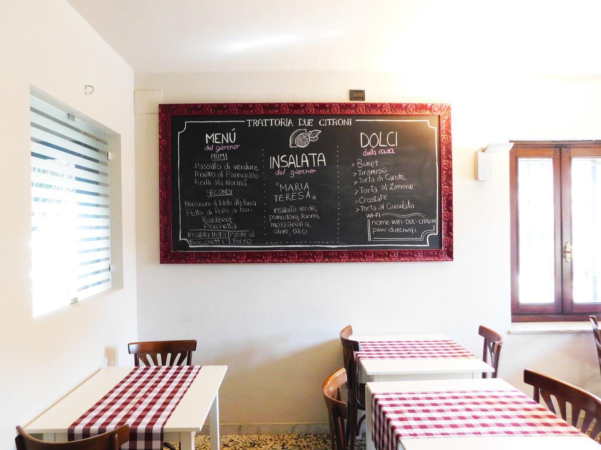 Hotel Trattoria Due Citroni Casalgrasso Zewnętrze zdjęcie